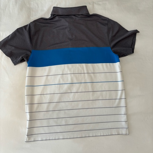 Under Armour Men’s Golf Shirt - Picture 4 of 4